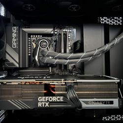 PC Revive - This customer ordered this desktop to be custom built and it was ready within 3 days of him placing the order!