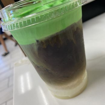 Tealite Drinks and Snow  - Pandan Viet Coffee - Shaved Snow Near Me - Modesto, California