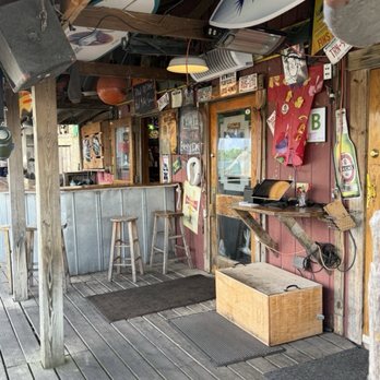 Barnacle Bud's - Seafood Near Me - Milwaukee, Wisconsin