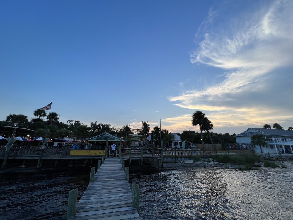 Tiki Bar & Grill Image