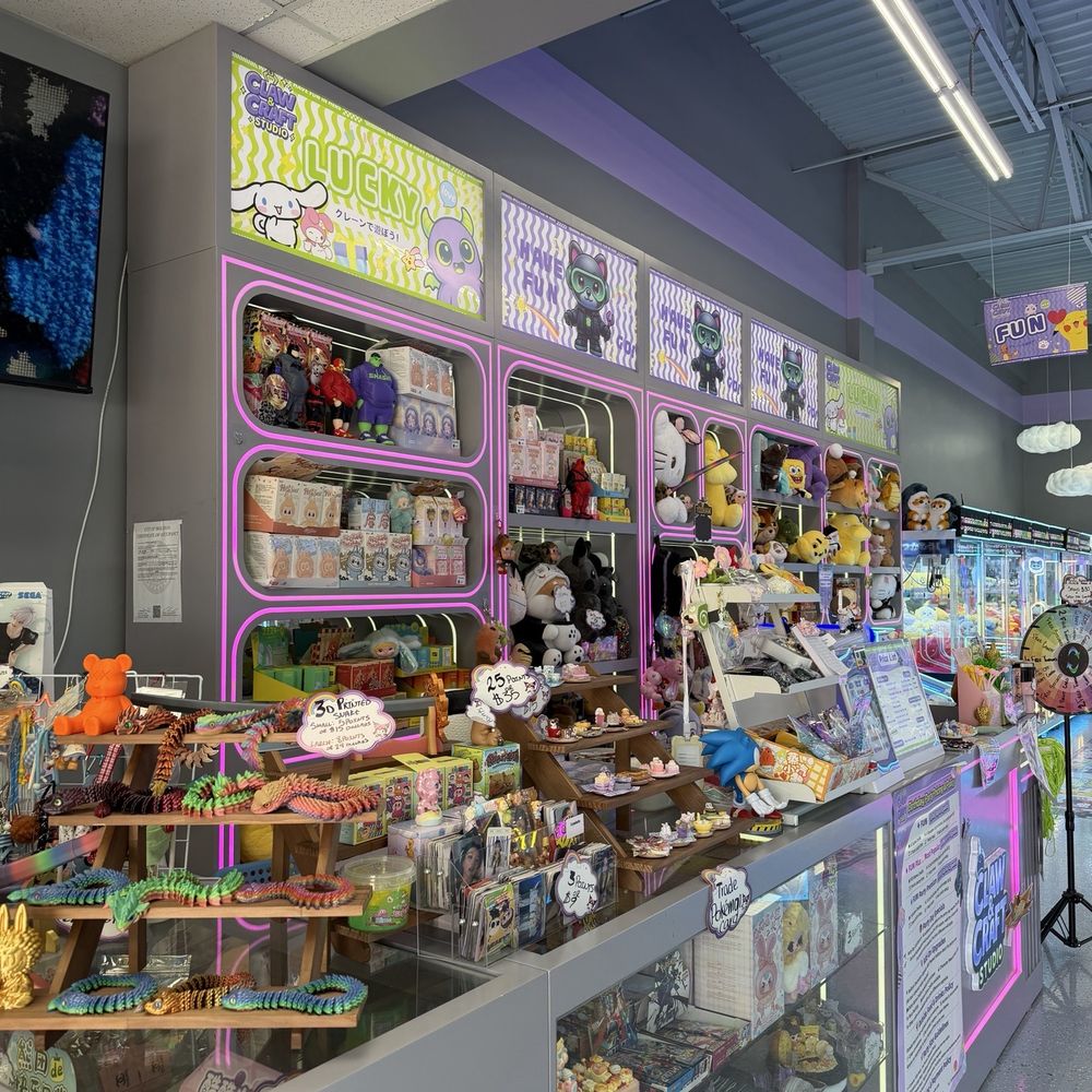 Claw and Craft Studio - Arcades Near Me - Houston, Texas Claw and Craft Studio - Arcades Near Me - Houston, Texas