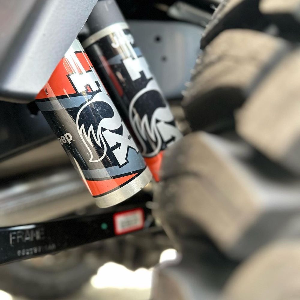 ROAD RUNNER WHEELS & TIRES Updated August 2024 81 Photos 1585