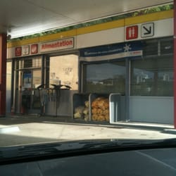 Station Service Agip