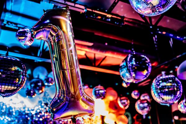 CAPS Supper Club & Bar by null