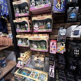Boxlunch - Women's Clothing Near Me - San Antonio, Texas Boxlunch - Women's Clothing Near Me - San Antonio, Texas