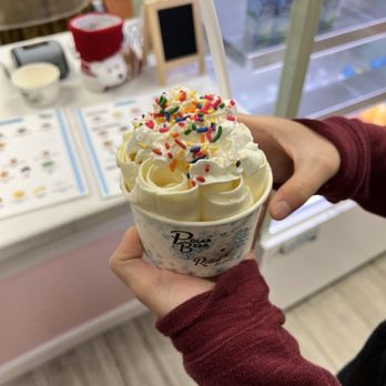 Polar Bear Rolled Ice Cream - 16. Birthday Cake - Ice Cream & Frozen Yogurt Near Me - Union City, California Polar Bear Rolled Ice Cream - 16. Birthday Cake - Ice Cream & Frozen Yogurt Near Me - Union City, California