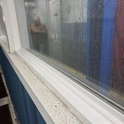 Minit Car Wash - Where else can you watch your car get a bath