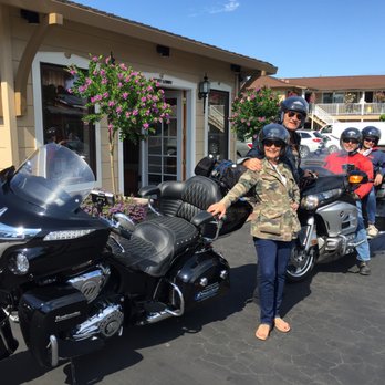 2 Wheels Deluxe - Guided tour for our friends form Switzerland - Bike Rentals Near Me - Long Beach, California 2 Wheels Deluxe - Guided tour for our friends form Switzerland - Bike Rentals Near Me - Long Beach, California