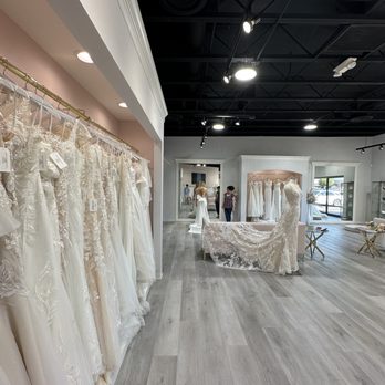 Love N Bride - Bridal Near Me - Lake Forest, California