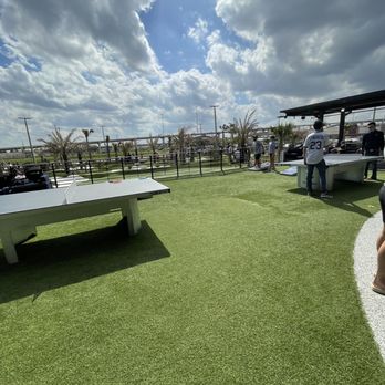 BarTenders Eatery - Mini Golf Near Me - Katy, Texas