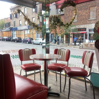 Le Blueboy - Ice Cream & Frozen Yogurt Near Me - Montreal, Quebec