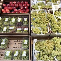 Carrefour - Grapes