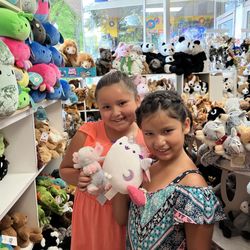 Doodlehopper 4 Kids - Stuffy toy section is Aaawesome!