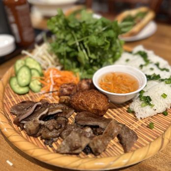 Pho PT Good - Combo woven rice - Vietnamese Near Me - Lake Oswego, Oregon Pho PT Good - Combo woven rice - Vietnamese Near Me - Lake Oswego, Oregon