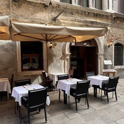 Ristorante San Silvestro - Opens at twelve today.