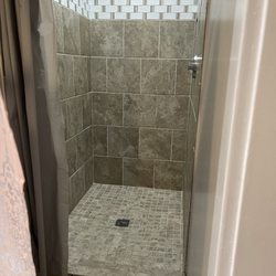 Majestic Oaks RV Resort - Shower house