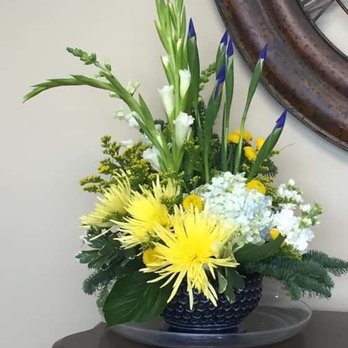 Baskets and Bouquets by Sharon - Florists Near Me - Portland, Oregon Baskets and Bouquets by Sharon - Florists Near Me - Portland, Oregon