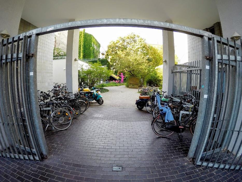 JUST JUGGLING Updated May 2024 17 Photos Mittenwalderstr.6