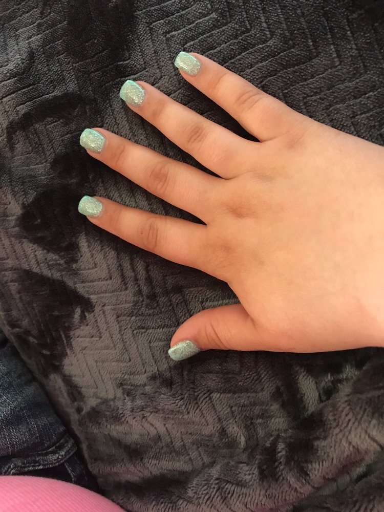 NAIL 4 U Updated September 2024 22 Photos & 43 Reviews 968 Town