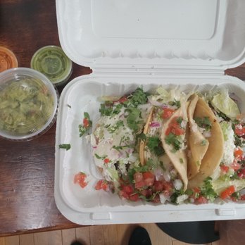 Tacos El Torito Versatile - a meal in a styrofoam container - Mexican Near Me - Bronx, New York