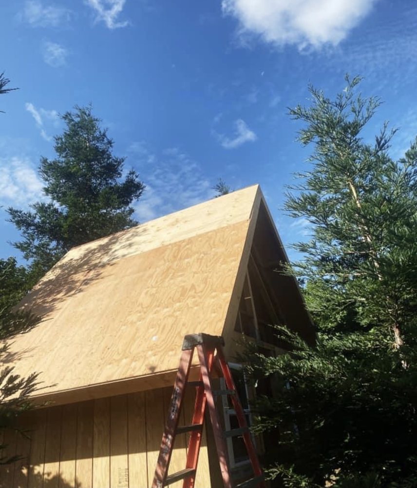 Slide of Aranda Roofing