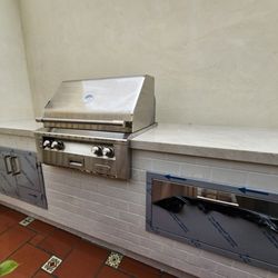 Burning Stone Construction - BBQ appliance and slab installation