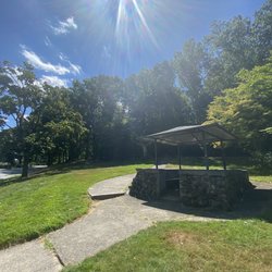 Rogers Fort Hill Park - Smoke spot lol