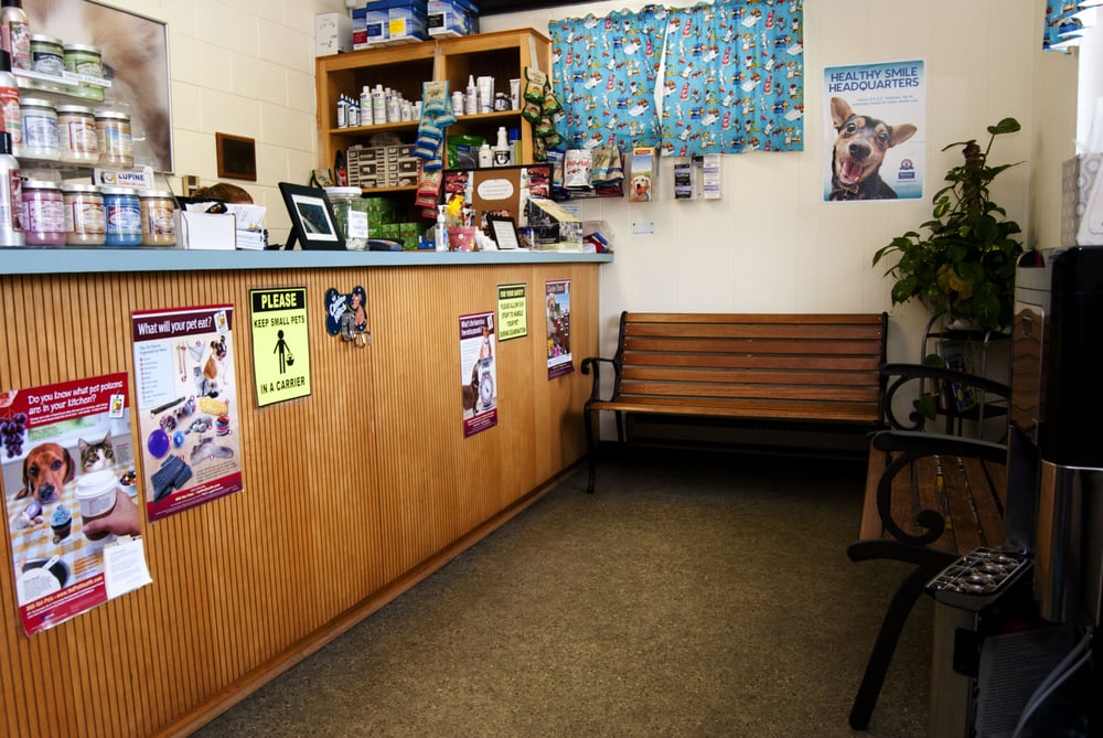 OXFORD VETERINARY HOSPITAL Updated October 2024 631 Roxboro Rd