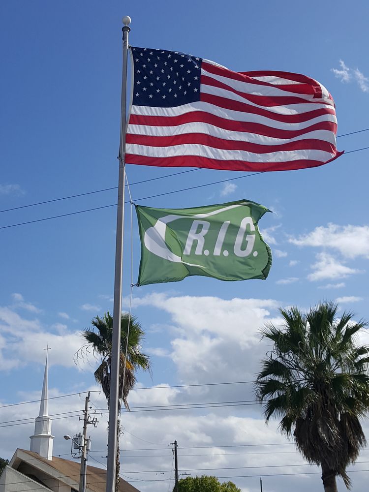 Slide of RIG Roofing