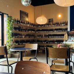 SALA Coffee & Wine Bar - Wine and beer corner