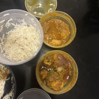 Kohinoor Dhaba - Chicken Curry and Chicken Kadhi Tray - Indian Near Me - Arlington, Virginia Kohinoor Dhaba - Chicken Curry and Chicken Kadhi Tray - Indian Near Me - Arlington, Virginia