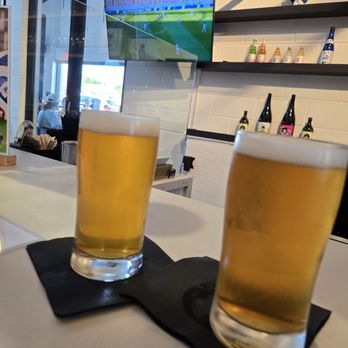 Bar Blossom - Draft beers - Wine Bars Near Me - San Gabriel, California