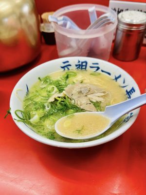 Ganso Ramen Nagahamake by null