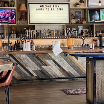 Tower 12 - Bar - Bars Near Me - Hermosa Beach, California Tower 12 - Bar - Bars Near Me - Hermosa Beach, California