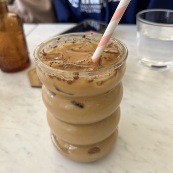 The Bees Knees Bistro - Snickerdoodle latte - Cafes Near Me - Wallingford, Connecticut