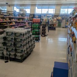 Walgreens - Large aisle