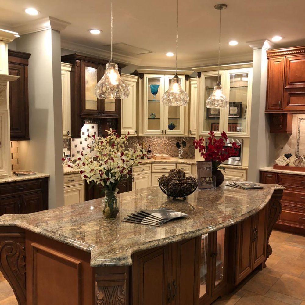 NOAH CONSTRUCTION & BUILDERS 22 Photos 80 Orville Dr, Bohemia, New