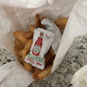 Piccolos Cheesesteaks Hoboken - Not very good fries - Cheesesteaks Near Me - Hoboken, New Jersey