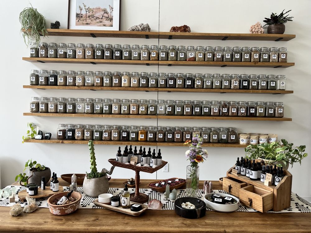 KindFolk Apothecary + Wellness Logo