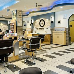 Nails 90 & Spa