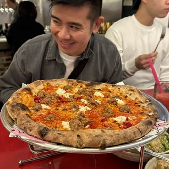 Pitfire Pizza Echo Park - Pizza Near Me - Los Angeles, California