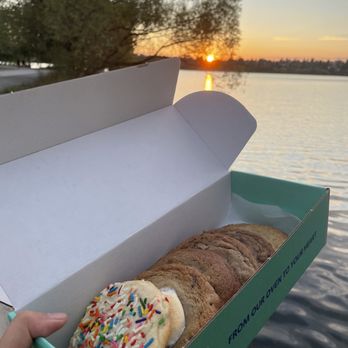 Bell's Cookies - Desserts Near Me - Seattle, Washington