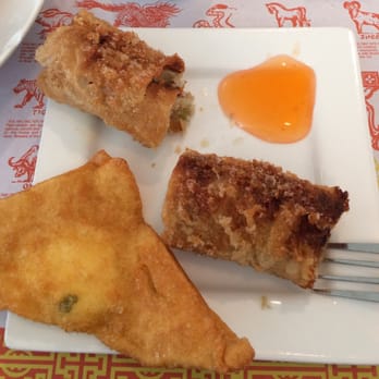 Que Viet - Egg roll and cheese puff - Vietnamese Near Me - Minneapolis, Minnesota Que Viet - Egg roll and cheese puff - Vietnamese Near Me - Minneapolis, Minnesota