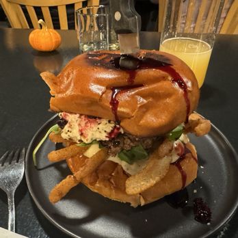 Burger Box - The best burger in NY State- hands down. - Burgers Near Me - New Paltz, New York