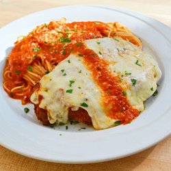 Judds and Jacksons Restaurant - Chicken Parmesan