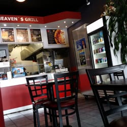 Heaven's Grill - Inside look