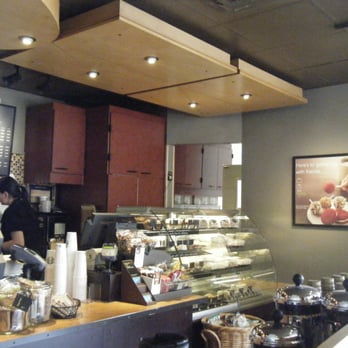 Starbucks - Inside - Coffee & Tea Near Me - London, XGL