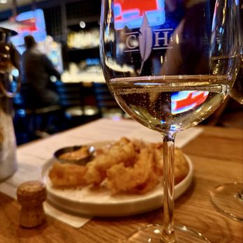 Cooper’s Hawk Winery & Restaurant - App & Blanc de Blanc - New American Near Me - Richmond, Virginia