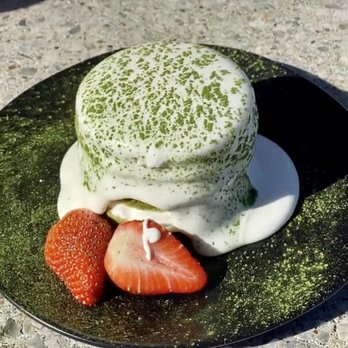 Premium Matcha Cafe Maiko - Snowlide matcha chiffon cake (in-store presentation) - Ice Cream & Frozen Yogurt Near Me - Tempe, Arizona Premium Matcha Cafe Maiko - Snowlide matcha chiffon cake (in-store presentation) - Ice Cream & Frozen Yogurt Near Me - Tempe, Arizona