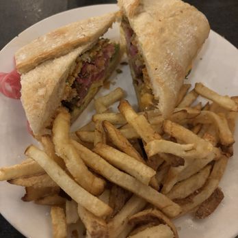 Pipeline Craft Taps & Kitchen - Ahi tuna sandwich - New American Near Me - Mount Shasta, California Pipeline Craft Taps & Kitchen - Ahi tuna sandwich - New American Near Me - Mount Shasta, California